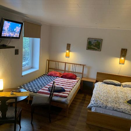 Piiri 12, Apartment - 2 Big Beds - Very Cute Apartment Tartu Exteriör bild